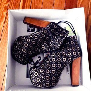 Jeffrey Campbell Litas